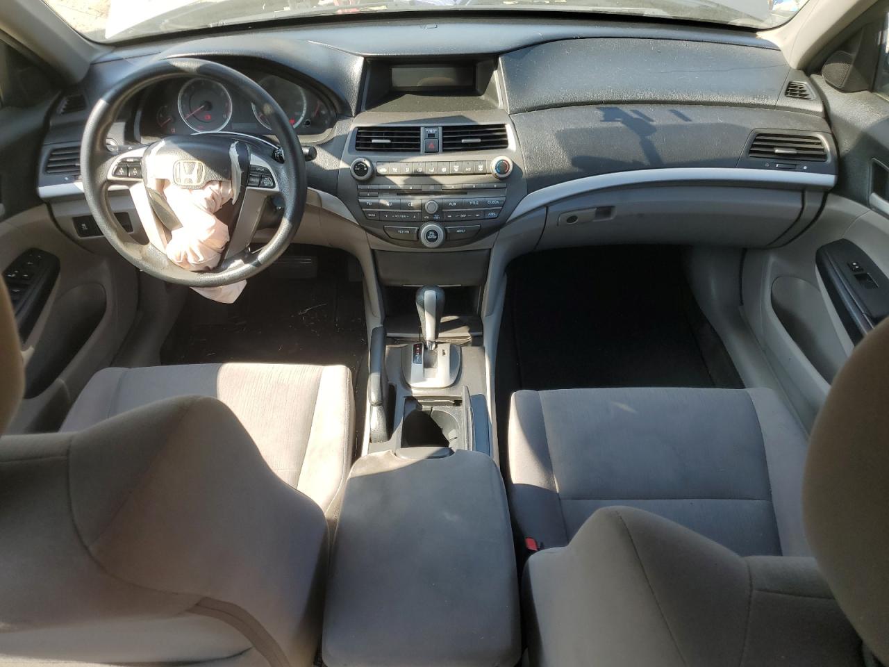 2012 Honda Accord - Image 8