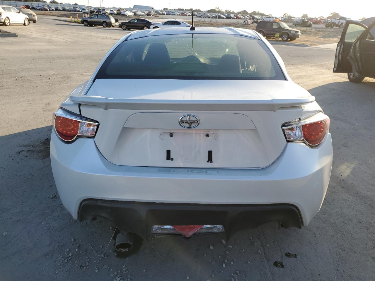 JF1ZNAA18D1718889 2013 Toyota Scion Fr-S