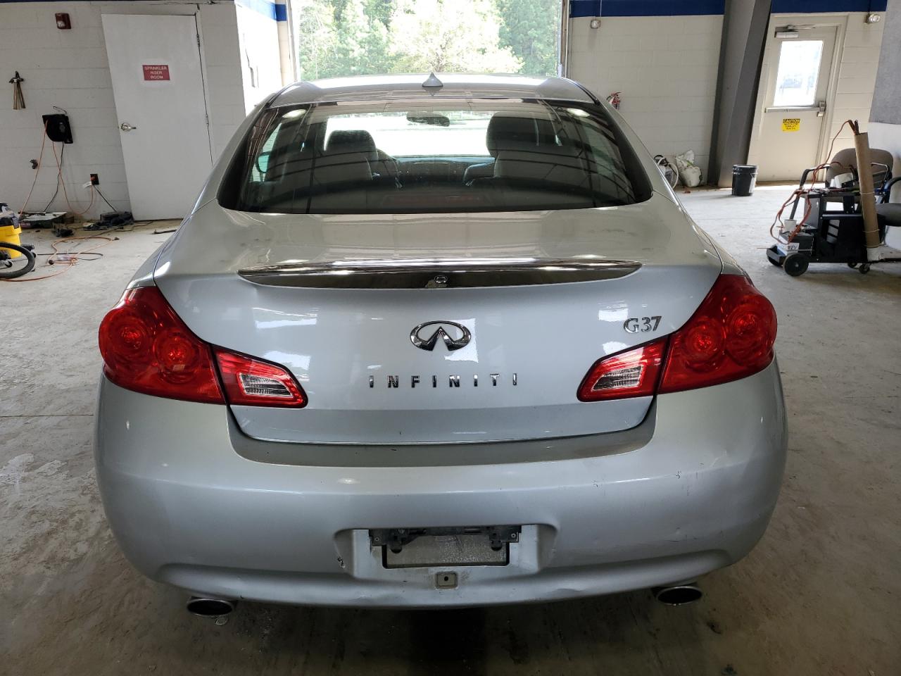 2009 Infiniti G37 Base VIN: JNKCV61E69M304983 Lot: 67691674