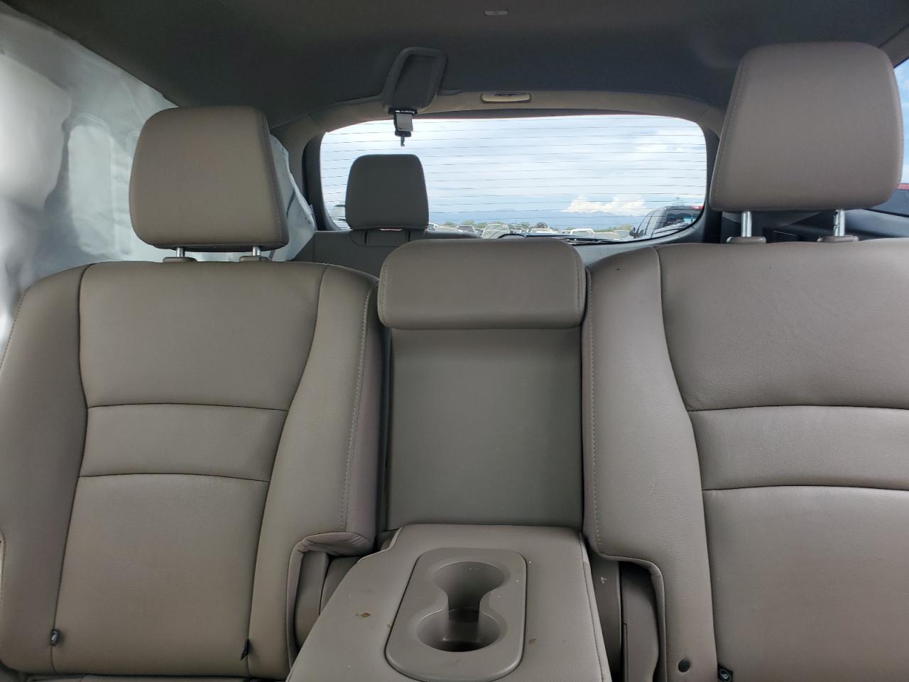 2018 Honda Pilot Exl VIN: 5FNYF6H54JB063884 Lot: 68636504