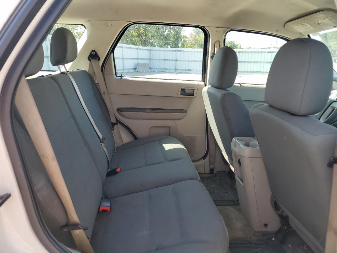 2010 Ford Escape Xls VIN: 1FMCU9C77AKD24286 Lot: 68707054