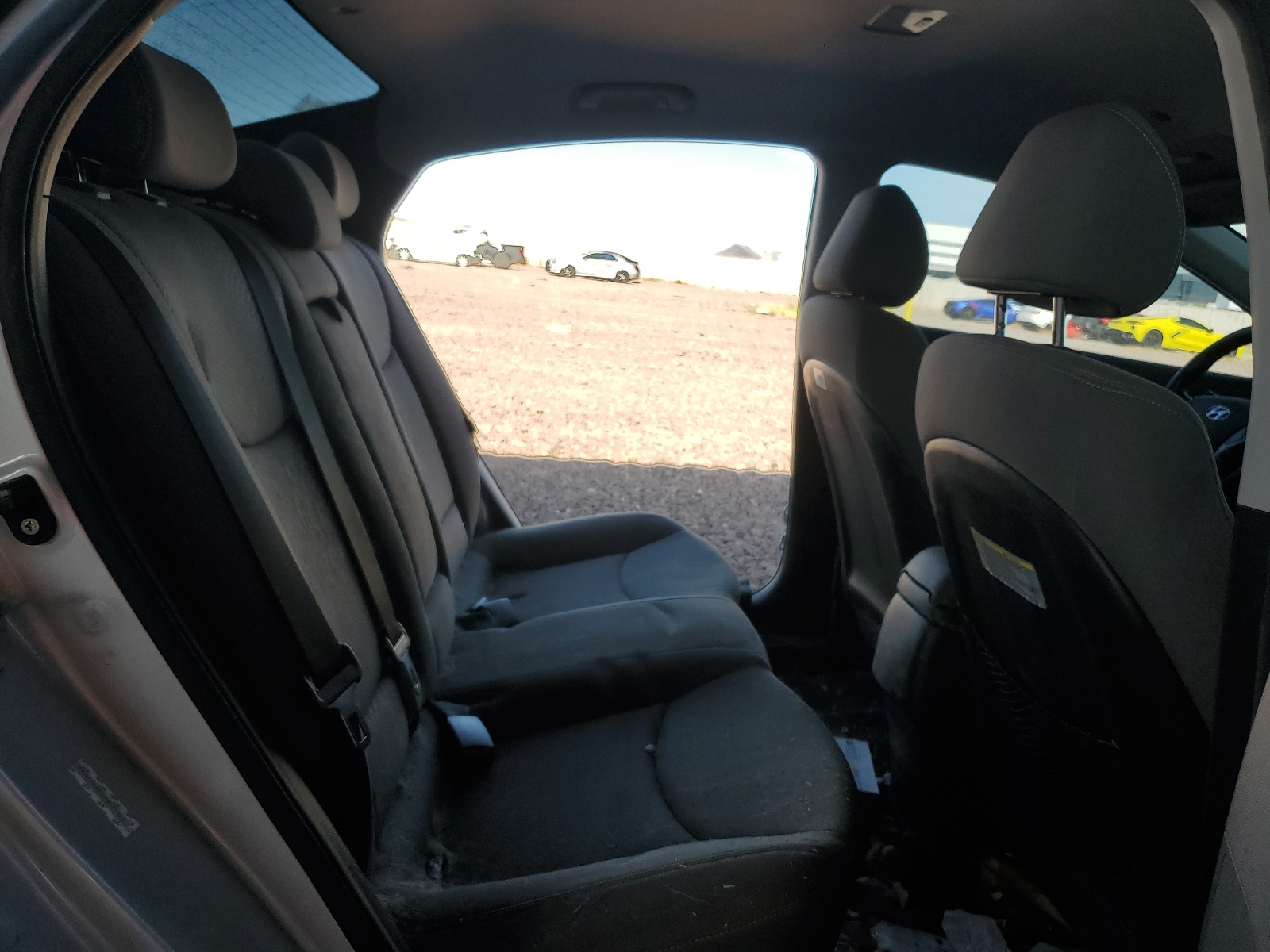 KMHDH4AE0FU421063 2015 Hyundai Elantra Se