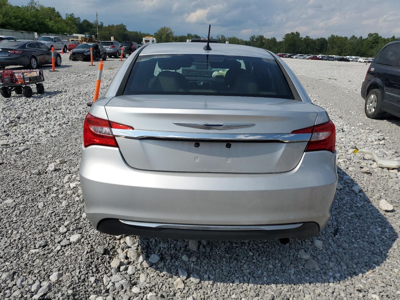 2012 Chrysler 200 Touring VIN: 1C3CCBBBXCN100374 Lot: 66160334