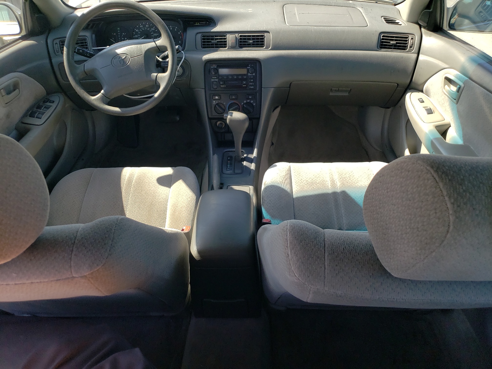 JT2BG22K9Y0500810 2000 Toyota Camry Ce