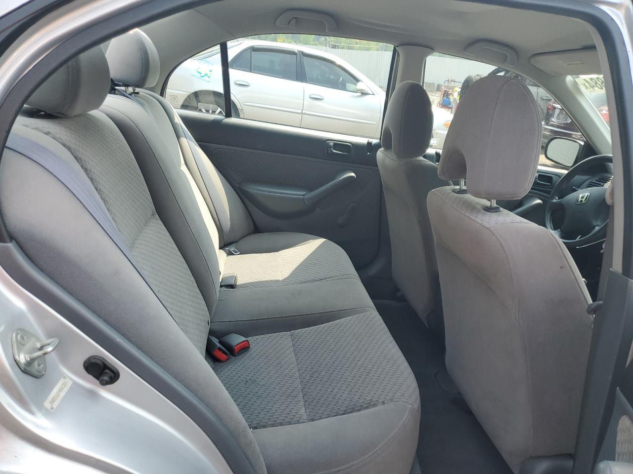 2004 Honda Civic Dx Vp VIN: 2HGES16384H643206 Lot: 65888884