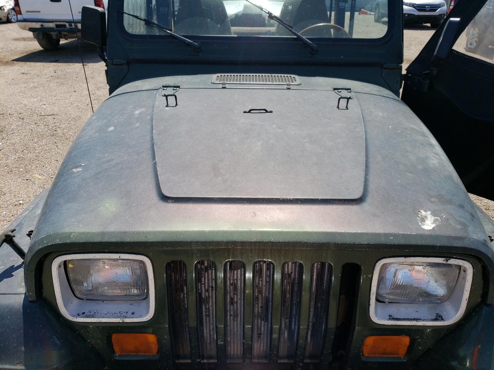 1J4FY19P8SP264256 1995 Jeep Wrangler / Yj S