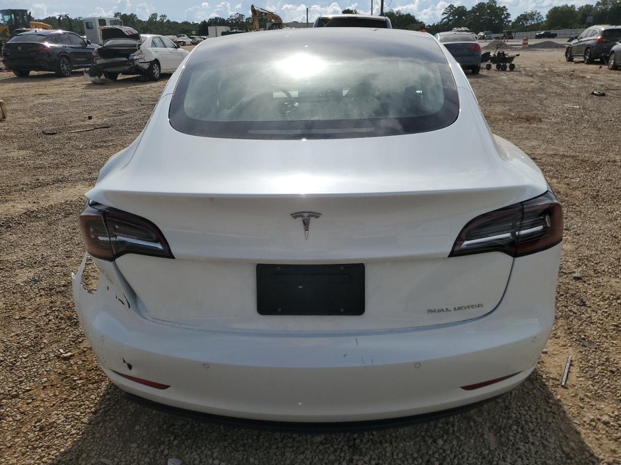 5YJ3E1EB6KF387995 2019 Tesla Model 3