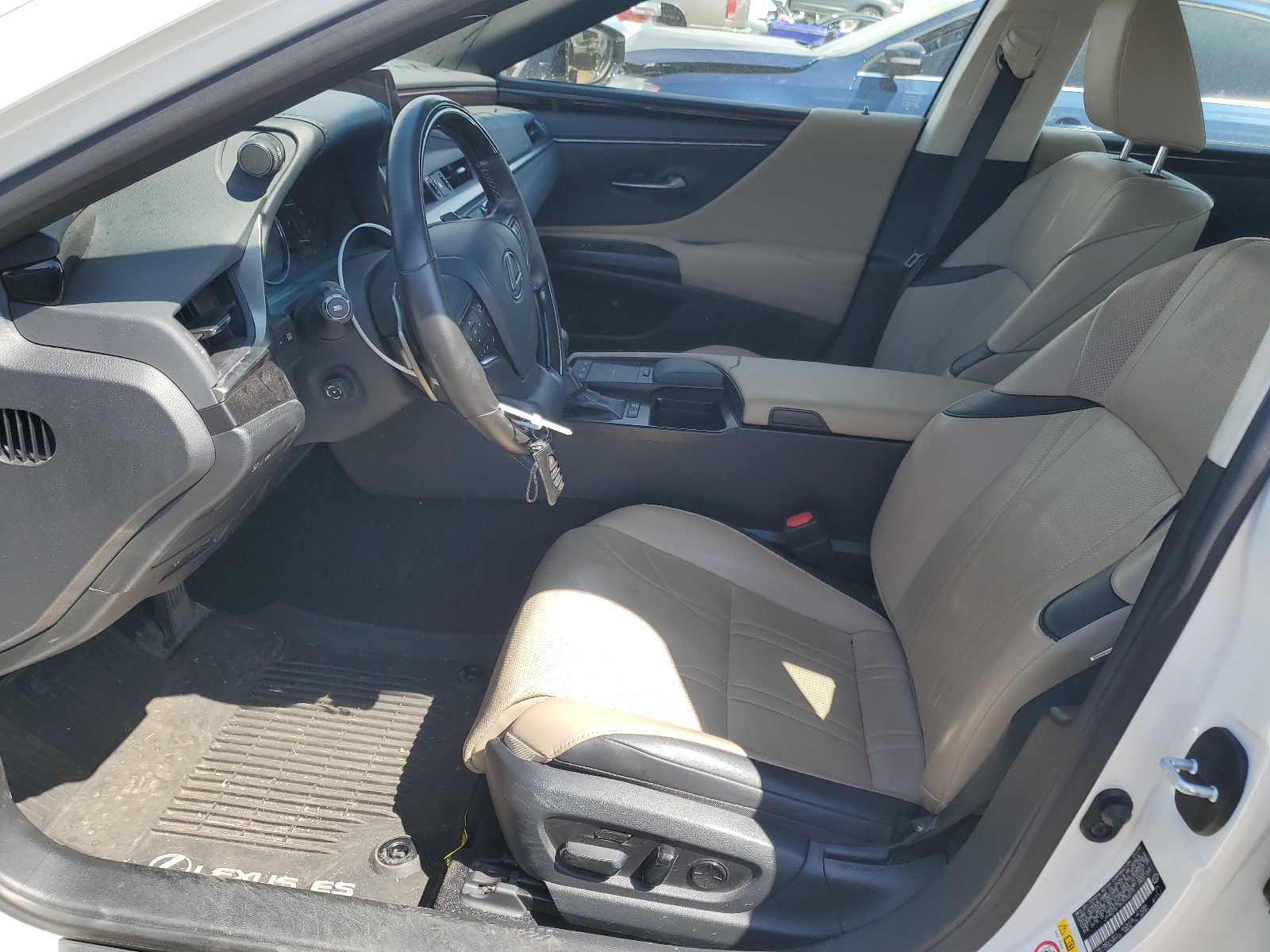 JTHB21B15K2032219 2019 Lexus Es 300H