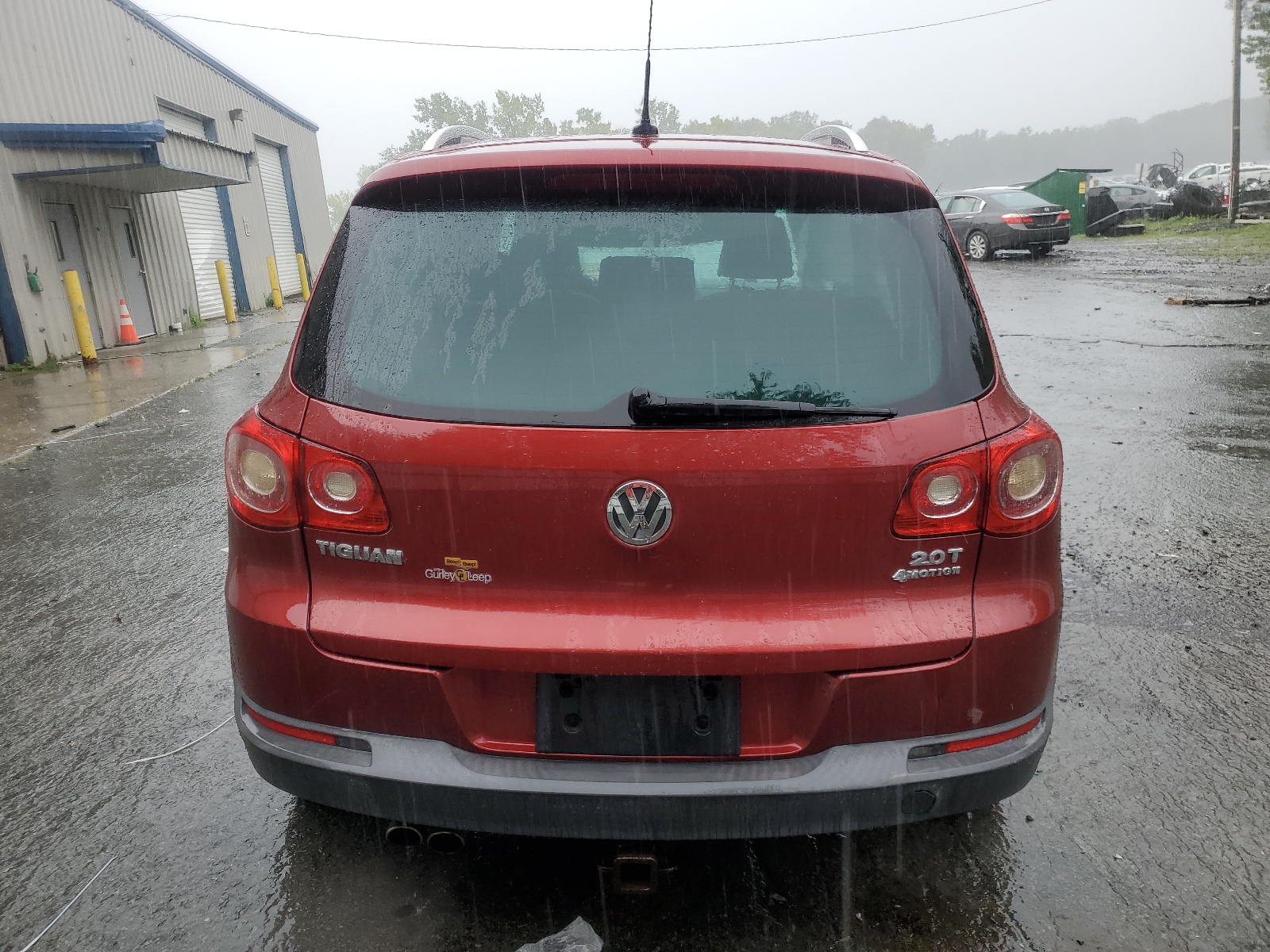 WVGBV7AX1BW000454 2011 Volkswagen Tiguan S