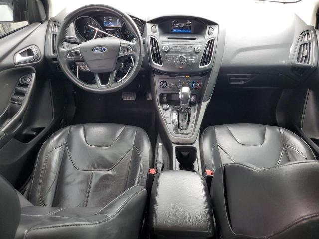 Sedans FORD FOCUS 2015 White