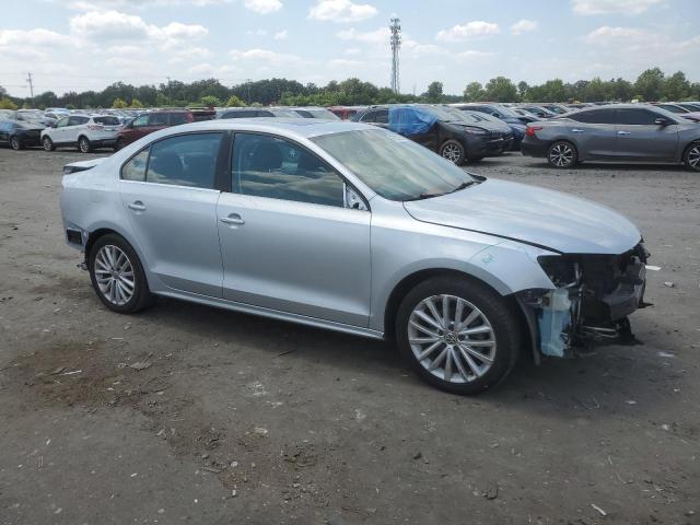  VOLKSWAGEN JETTA 2014 Srebrny