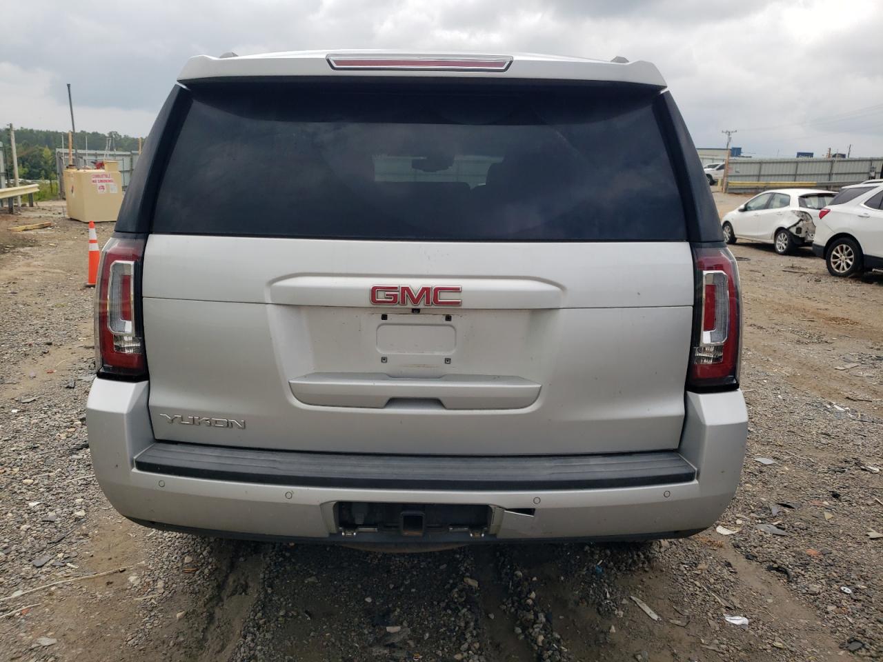2015 GMC Yukon Slt VIN: 1GKS2BKC8FR120143 Lot: 66669285