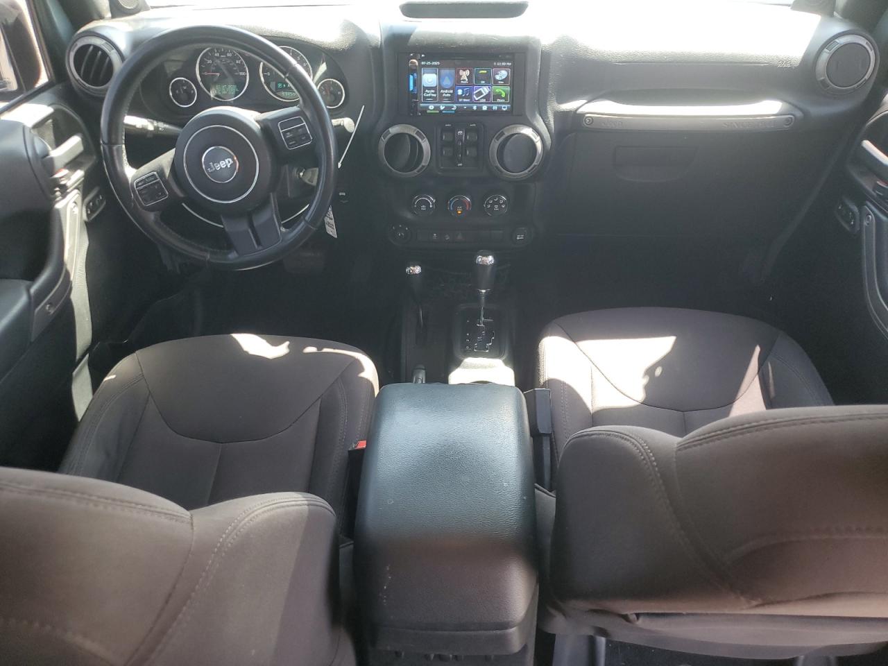 2014 Jeep Wrangler Unlimited Sport VIN: 1C4BJWDG8EL314176 Lot: 70224735