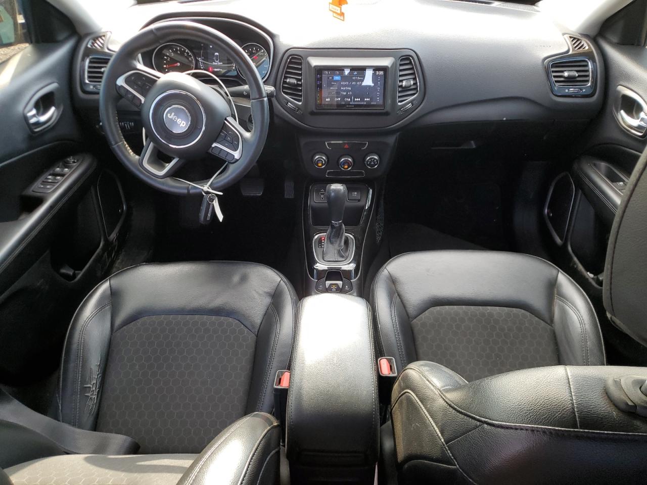 2018 Jeep Compass Latitude VIN: 3C4NJCBB0JT374406 Lot: 69986195