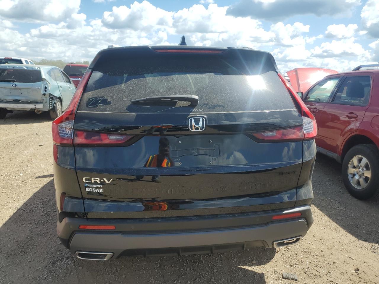 2025 Honda Cr-V Sport-L VIN: 7FARS6H88SE010525 Lot: 70333745