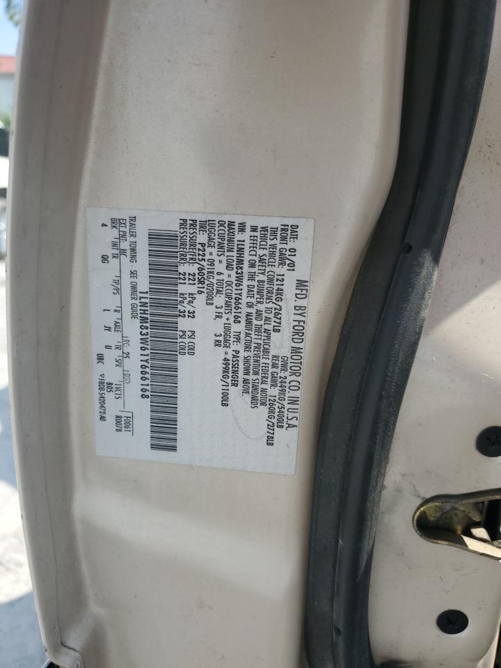 2001 Lincoln Town Car Cartier VIN: 1LNHM83W61Y666168 Lot: 68820315