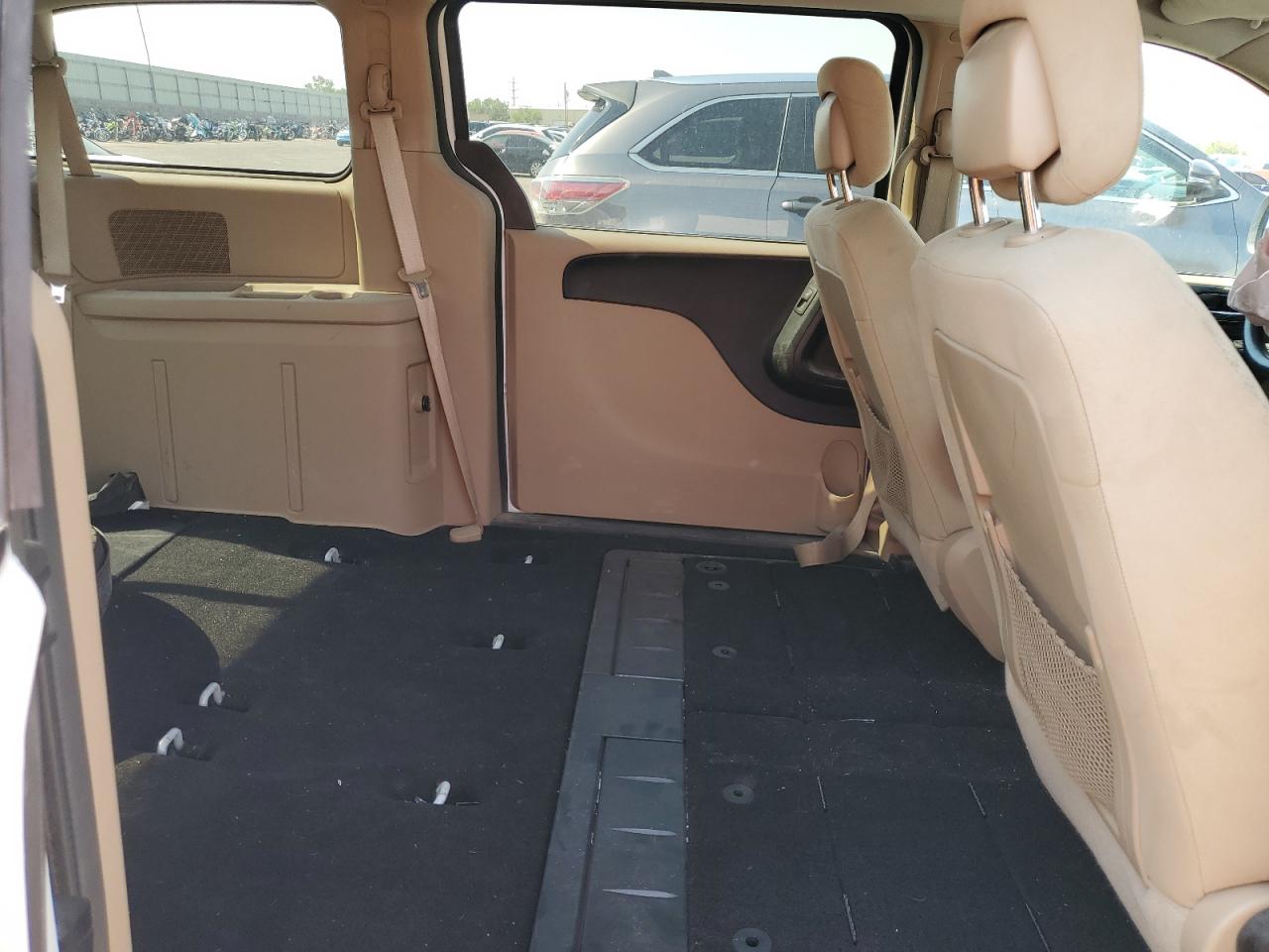 2016 Dodge Grand Caravan Se VIN: 2C4RDGBG5GR114686 Lot: 67923755