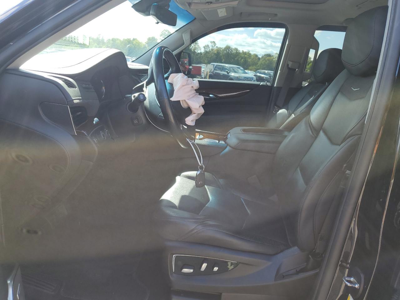 2019 Cadillac Escalade Premium Luxury VIN: 1GYS4CKJ8KR343233 Lot: 71106505