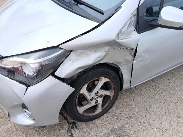 2014 TOYOTA YARIS HYBR