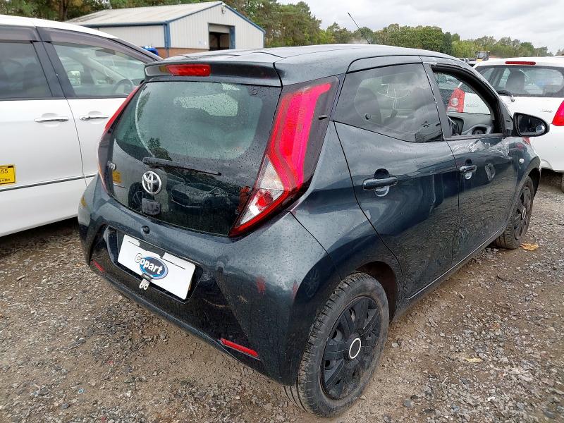 2018 TOYOTA AYGO X-PLAY