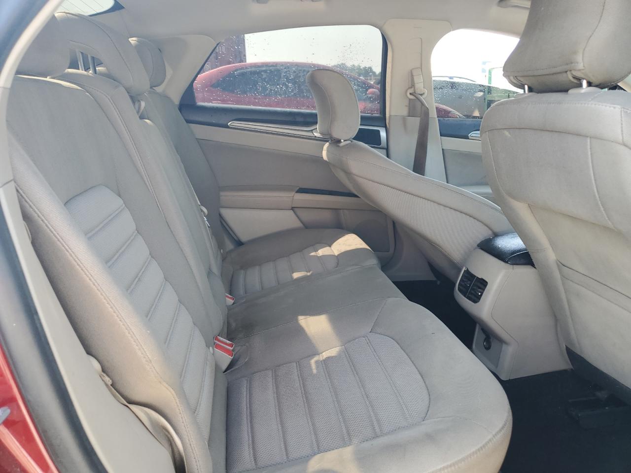 2019 Ford Fusion Se VIN: 3FA6P0LU6KR207327 Lot: 69100005