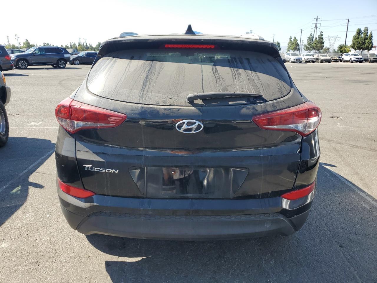2018 Hyundai Tucson Sel VIN: KM8J33A41JU716989 Lot: 70905485