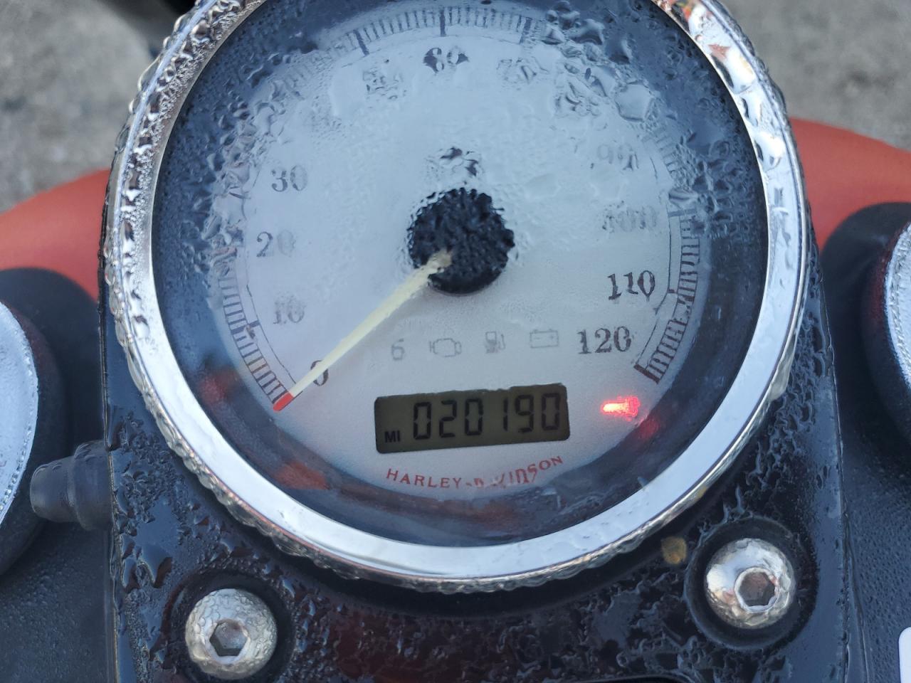 2010 Harley-Davidson Fxdwg VIN: 1HD1GP418AC318040 Lot: 69853125