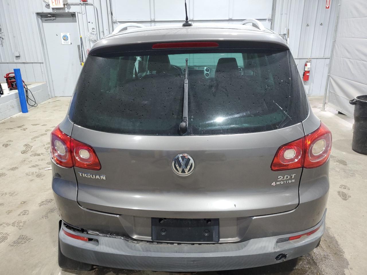 2010 Volkswagen Tiguan Se VIN: WVGBV9AX4AW526250 Lot: 69597415