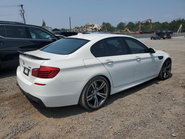 Sedans BMW M5 2015 Biały