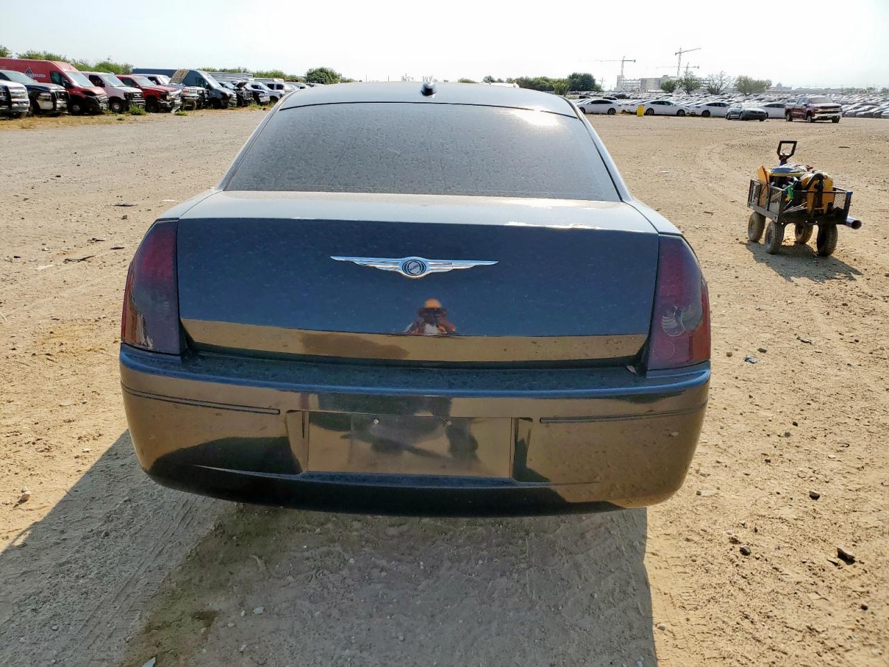 2005 Chrysler 300 Touring VIN: 2C3JA53G45H552065 Lot: 69865155
