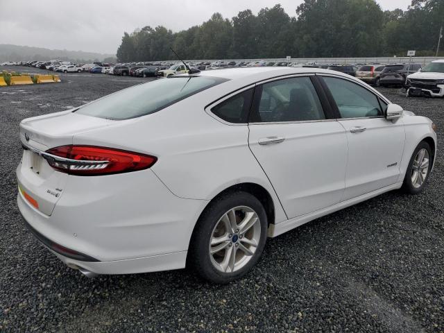  FORD FUSION 2018 Белый