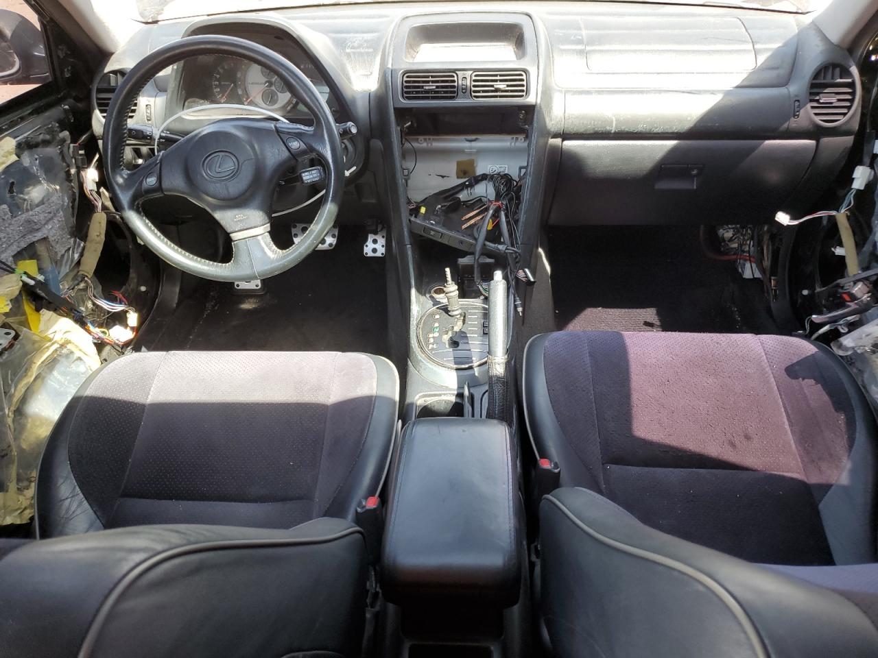 2003 Lexus Is 300 VIN: JTHBD192230073669 Lot: 69633595