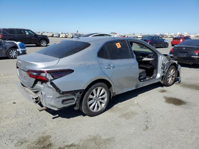  TOYOTA CAMRY 2023 Серебристый