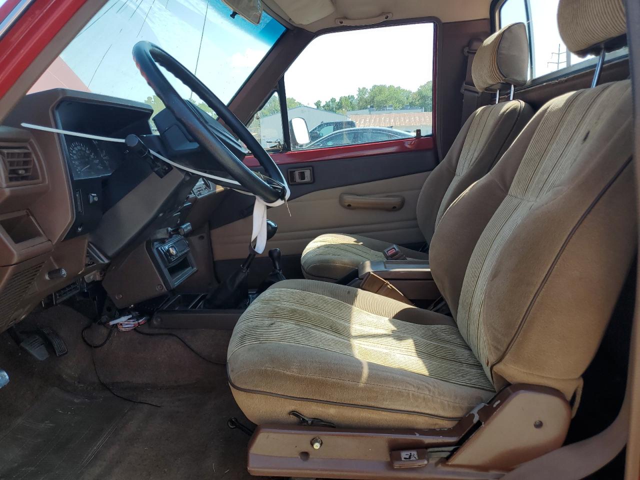 1986 Toyota Pickup Rn63 Sr5 VIN: JT4RN63SXG5008953 Lot: 69634335