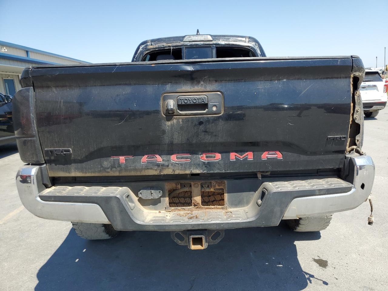 2016 Toyota Tacoma Double Cab VIN: 3TMDZ5BNXGM011611 Lot: 68022835