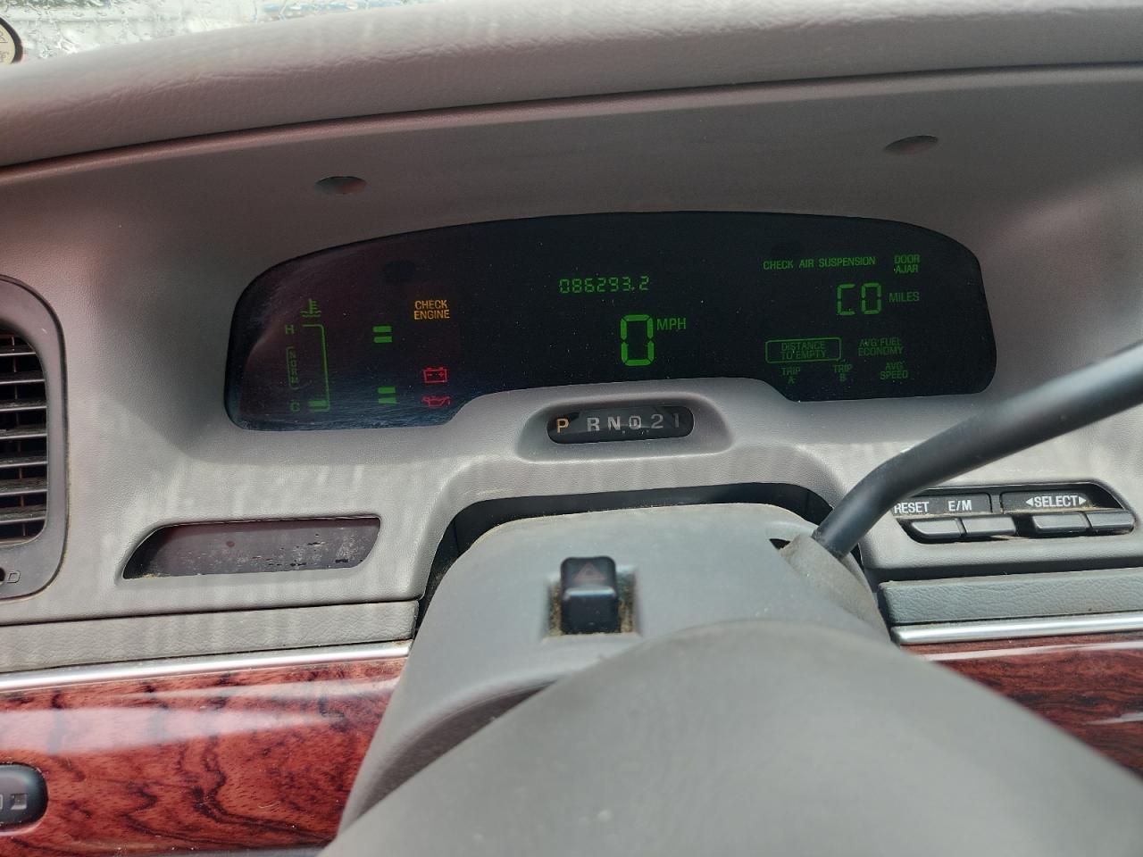 2000 Mercury Grand Marquis Ls VIN: 2MEFM75W3YX702409 Lot: 67129955