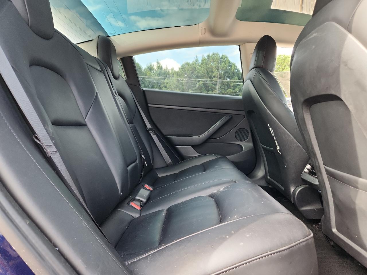 2022 Tesla Model 3 VIN: 5YJ3E1EA9NF372175 Lot: 68306395