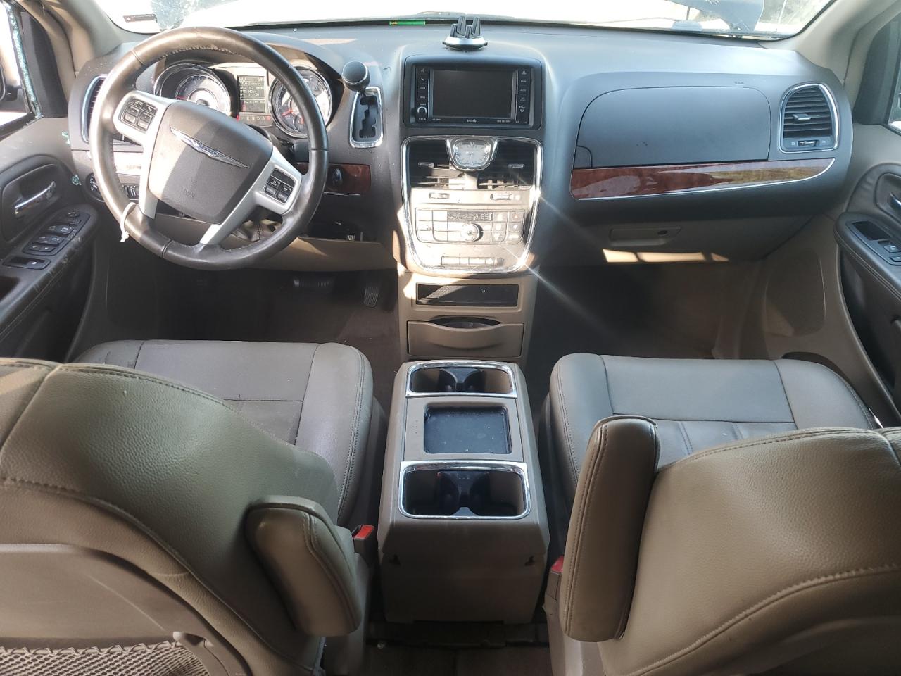 2016 Chrysler Town & Country Touring VIN: 2C4RC1BGXGR260145 Lot: 70720205