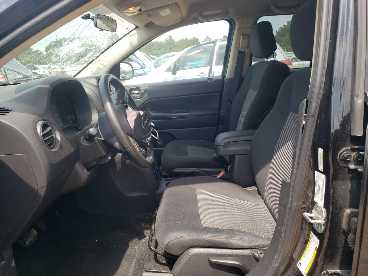 2011 Jeep Compass Sport VIN: 1J4NT1FB7BD137745 Lot: 67319475