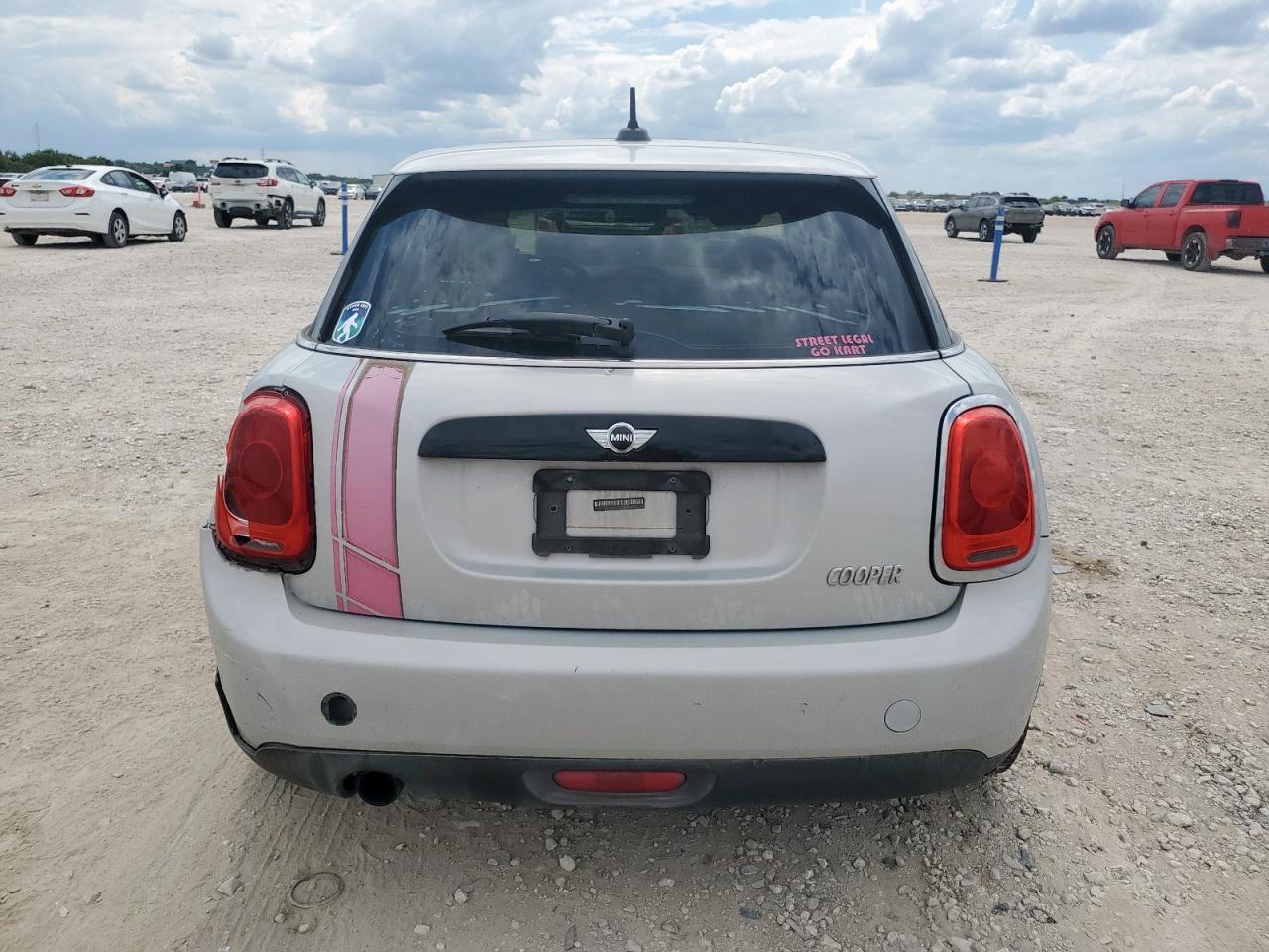 2016 Mini Cooper VIN: WMWXU1C5XG2D09974 Lot: 70390915