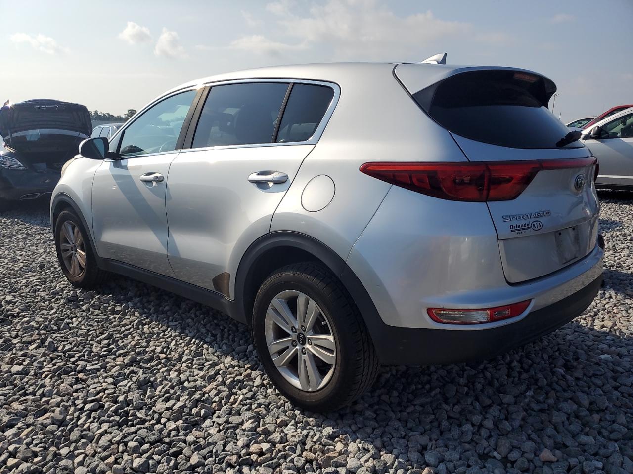 2018 Kia Sportage Lx silver null gas KNDPM3AC0J7301986 photo #3