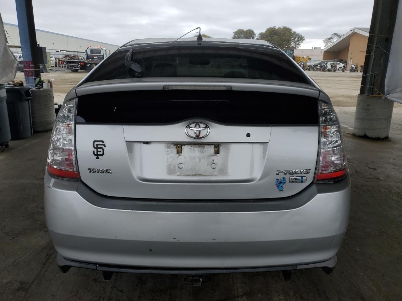 2008 Toyota Prius VIN: JTDKB20U987717470 Lot: 70895995