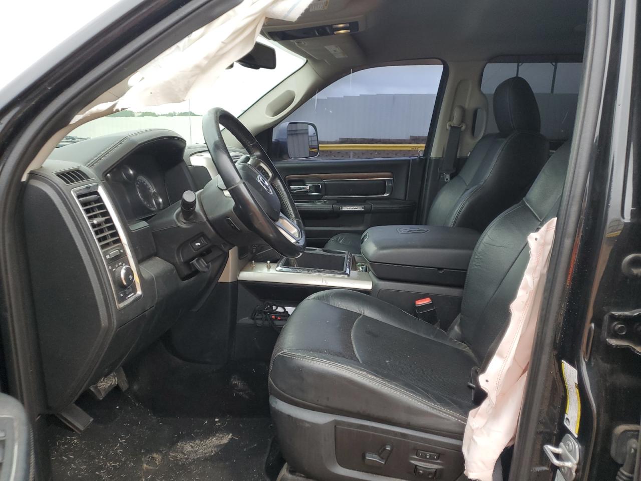 2015 Ram 3500 Laramie VIN: 3C63RRJLXFG617255 Lot: 70440665