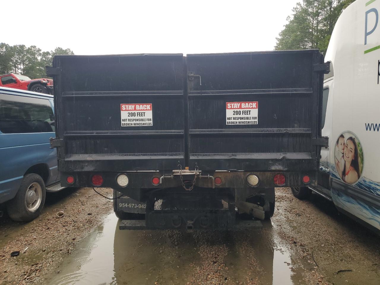 2011 Ford F550 Super Duty VIN: 1FDUF5GT7BEC31623 Lot: 68680555