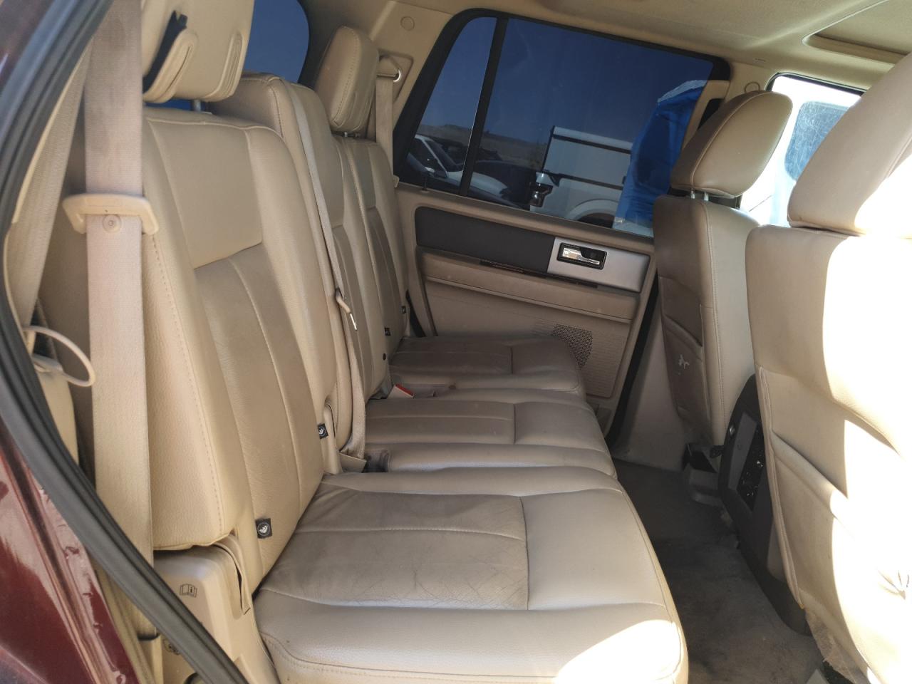 2010 Ford Expedition Eddie Bauer VIN: 1FMJU1J54AEB19291 Lot: 69430965