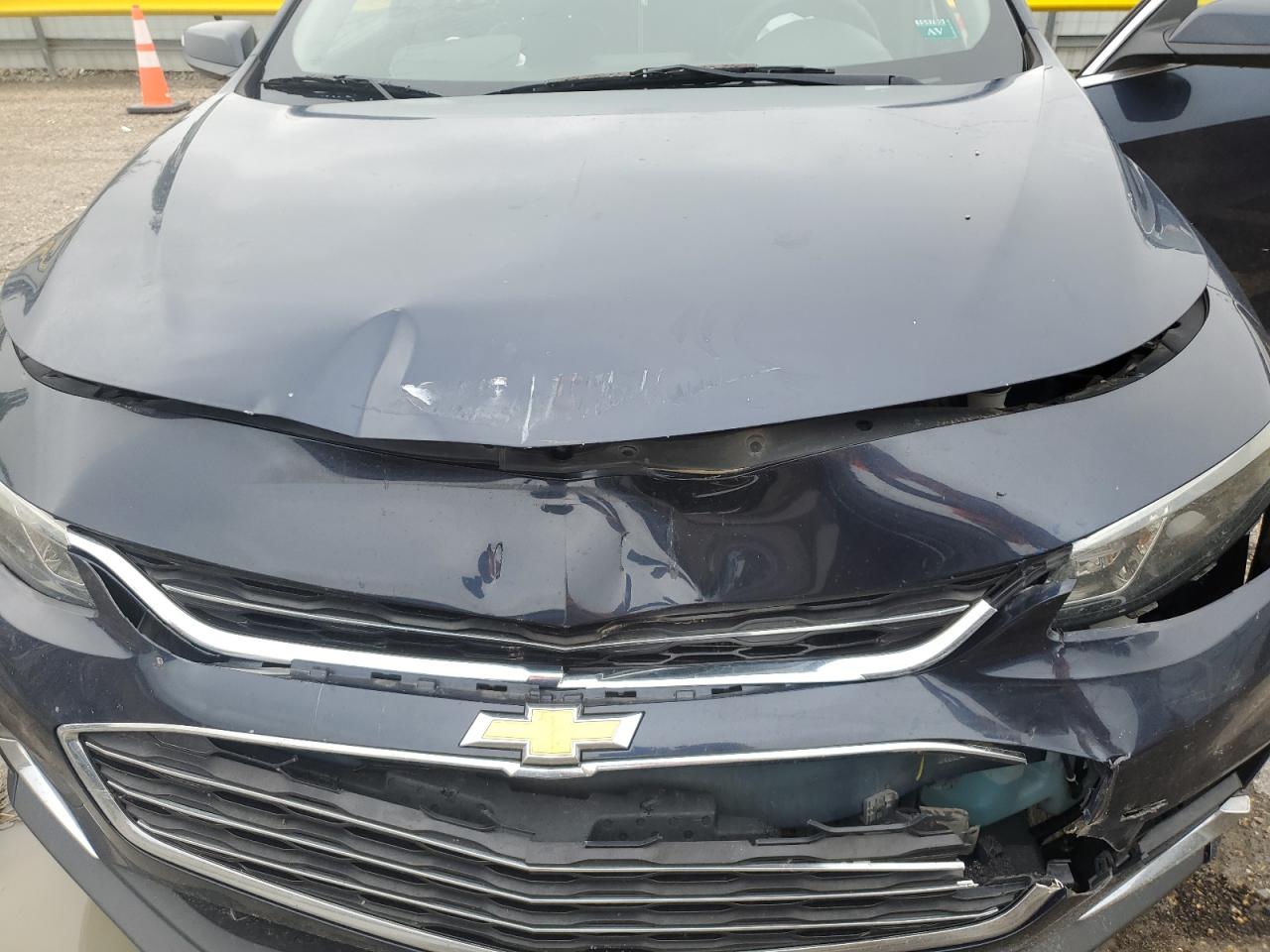 2017 Chevrolet Malibu Lt VIN: 1G1ZE5ST4HF114565 Lot: 70654515