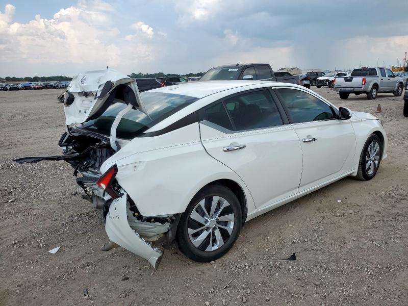 NISSAN ALTIMA 2019 Белы