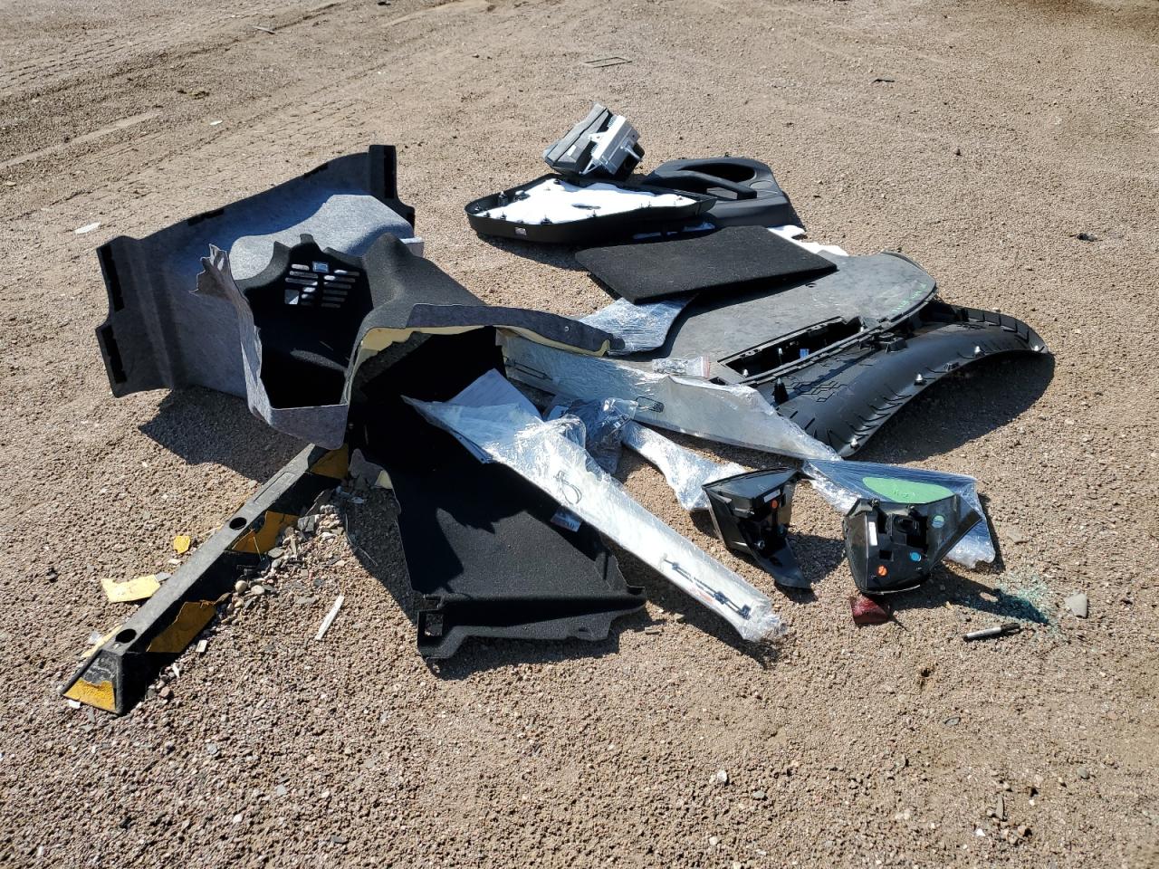 5YJ3E1EB4MF002016 2021 Tesla Model 3