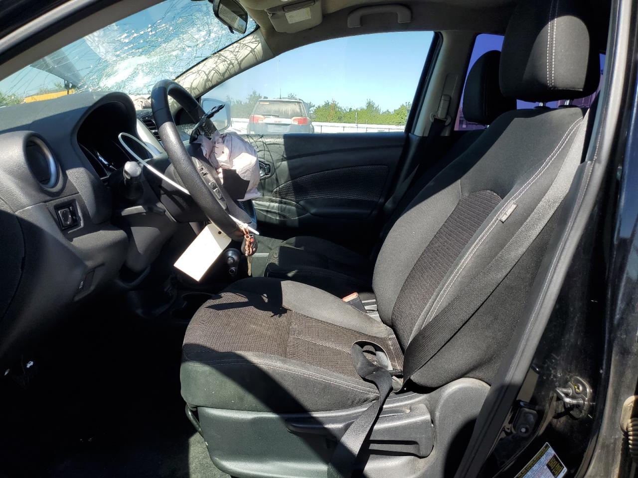 2018 Nissan Versa S VIN: 3N1CN7AP9JL863647 Lot: 67671295