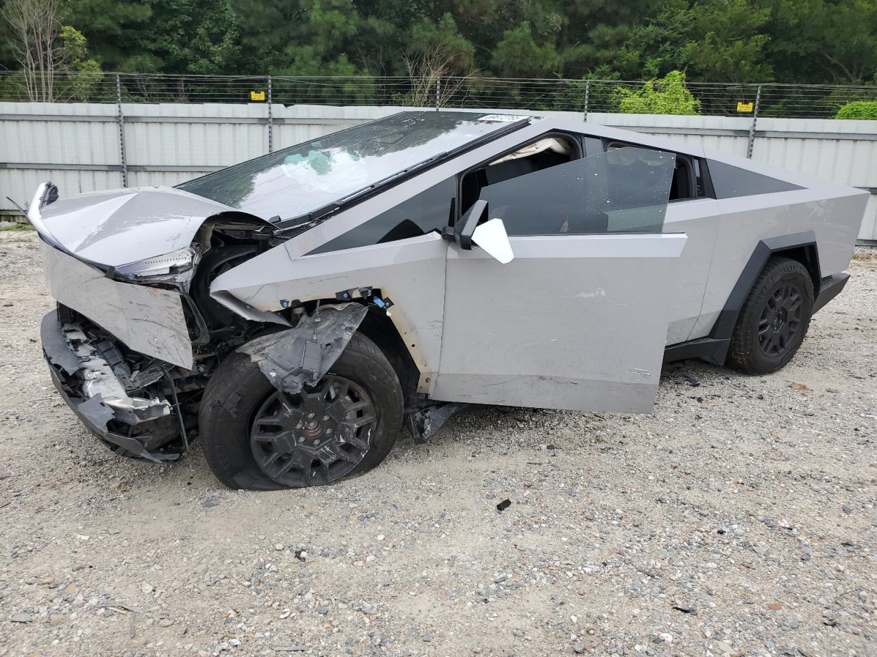 2024 Tesla Cybertruck